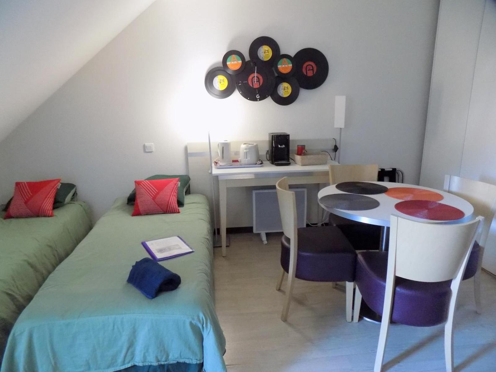 Tithome 3 - Grand Studio Bus Gare Centre Ville Sanctuaire Lourdes Extérieur photo